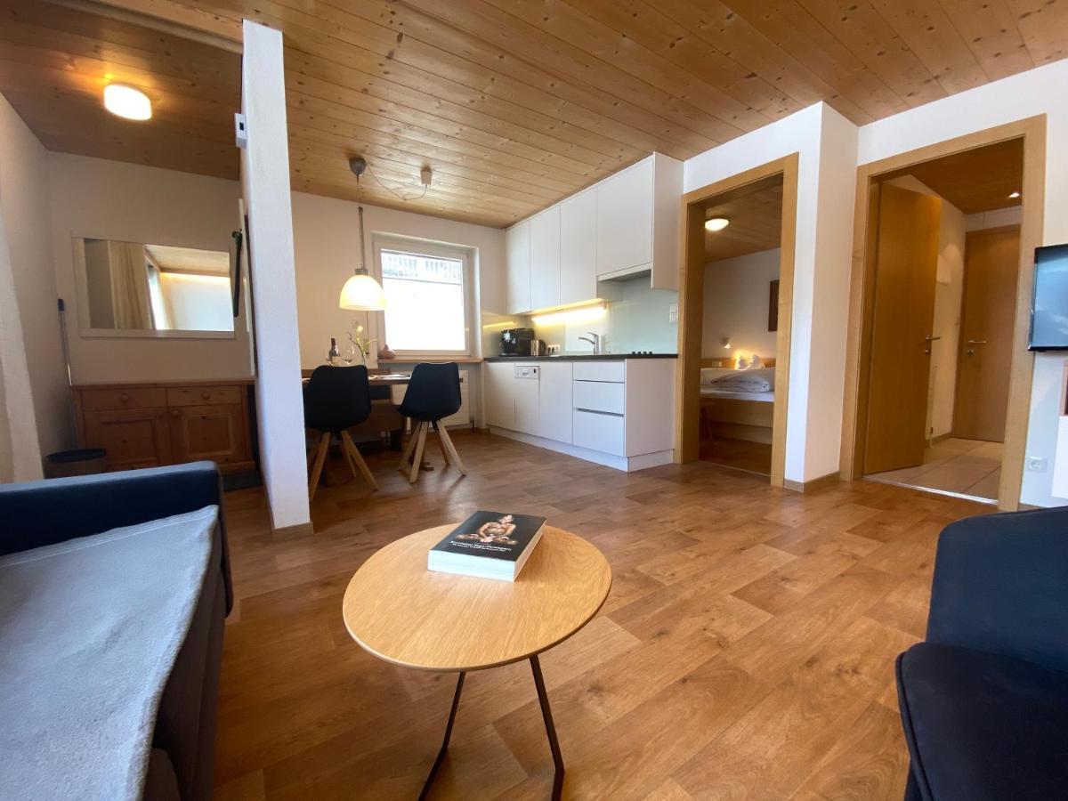 Alpenapart Montafon - Haus Engstler Schruns Esterno foto