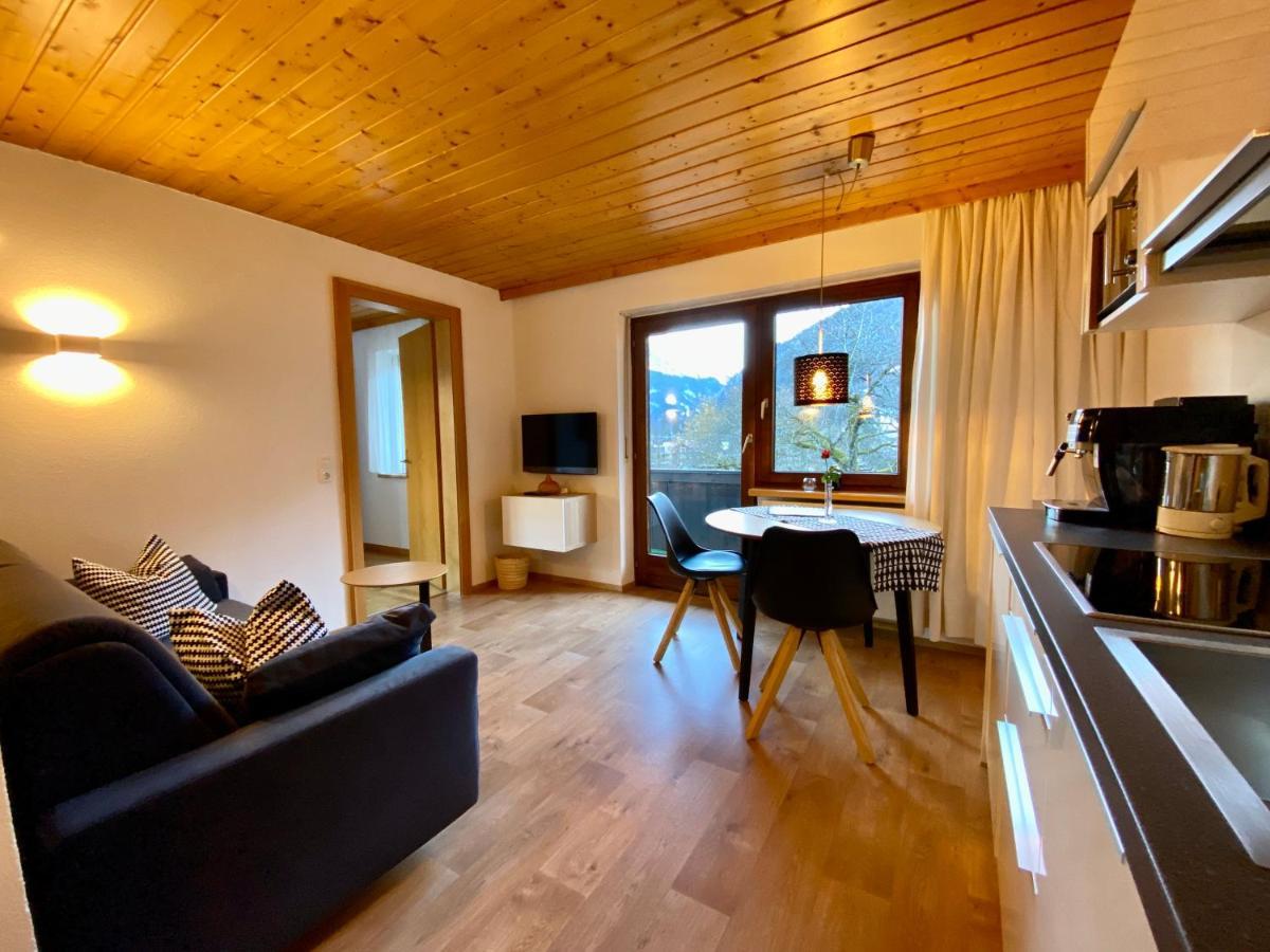 Alpenapart Montafon - Haus Engstler Schruns Esterno foto